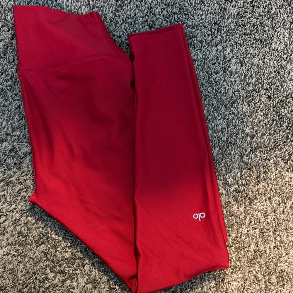 ALO airlift Red Leggings